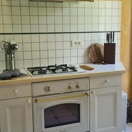 別荘 Sous Les Noyers *