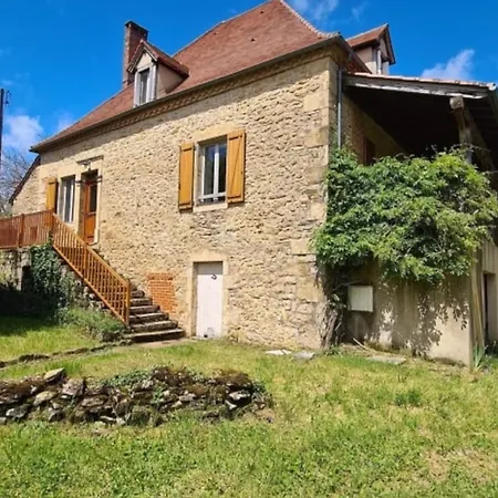 Dom wakacyjny Sous Les Noyers
